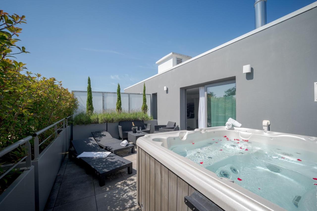 Central Park Hotel & Spa La Rochelle  Zewnętrze zdjęcie