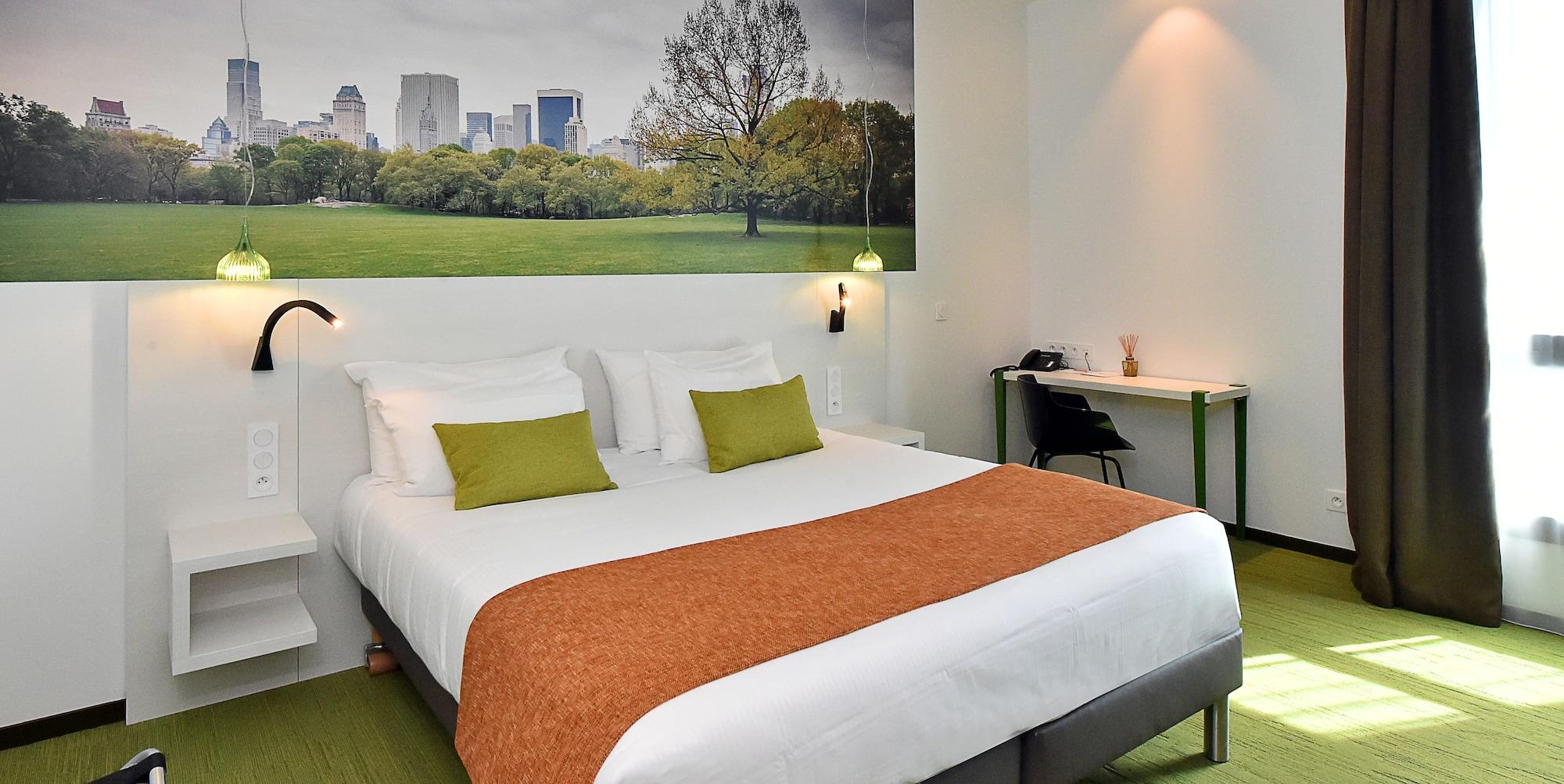 Central Park Hotel & Spa La Rochelle  Zewnętrze zdjęcie