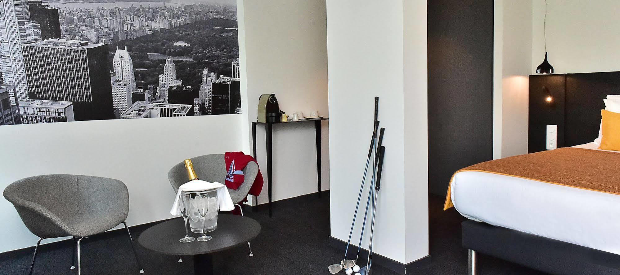 Central Park Hotel & Spa La Rochelle  Zewnętrze zdjęcie